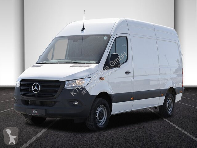 Užitkové vozidlo Mercedes 317...