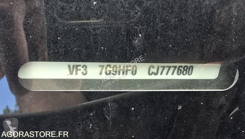 Véhicule utilitaire Peugeot PARTNER