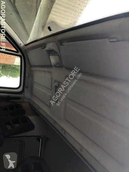 Véhicule utilitaire Peugeot BOXER