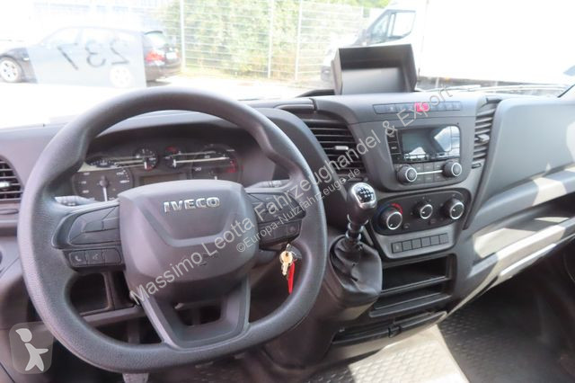 Autoutilitară Iveco 35C16  3,0 Doka+Box Euro 6...