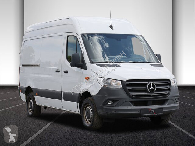 Autoutilitară Mercedes 317 CDI...