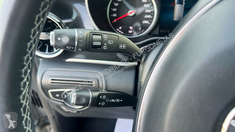 Užitkové vozidlo Mercedes 250 d Clase V Largo