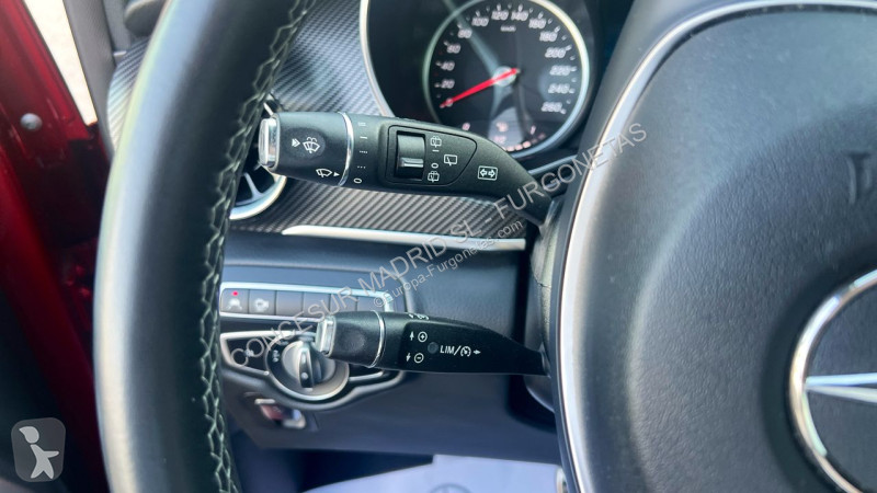 Veicolo commerciale Mercedes 220 d Largo