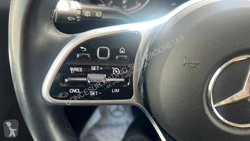 Užitkové vozidlo Mercedes 180 d