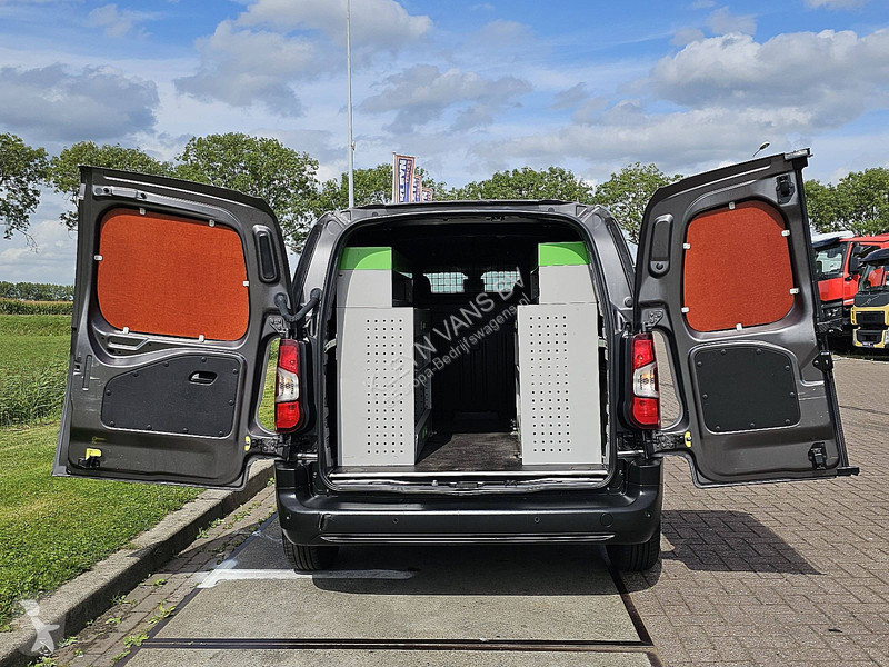 Véhicule utilitaire Peugeot 1.5 HDI