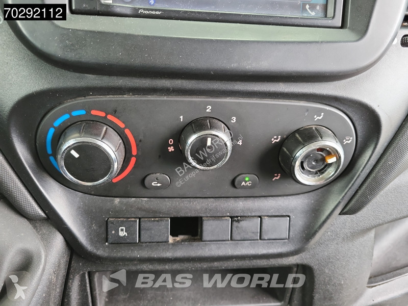 Furgoneta Iveco 35C15 3,0L Dubbellucht L2H2...