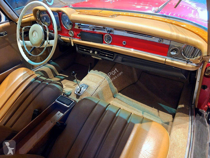 Furgoneta Mercedes SL 'Pagode' 200-serie