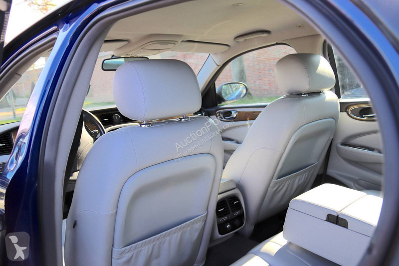 Véhicule utilitaire Jaguar (X350) 6 _ 3.0 Sport