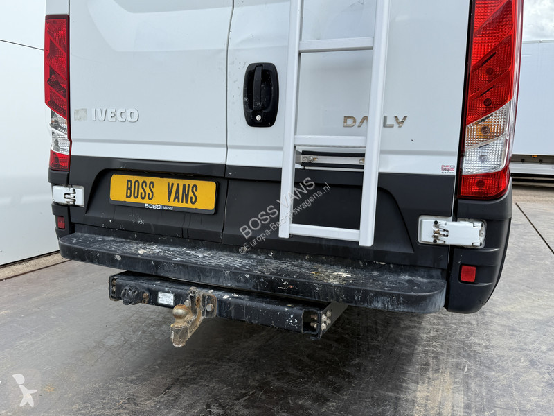 Véhicule utilitaire Iveco 35S16 2.3 L4H2...