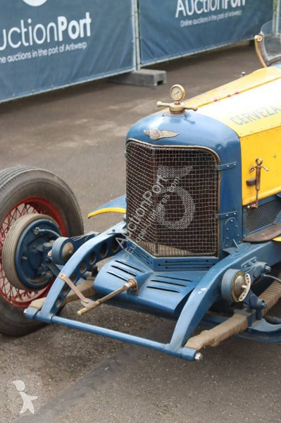 Furgoneta Pontiac  Special 8