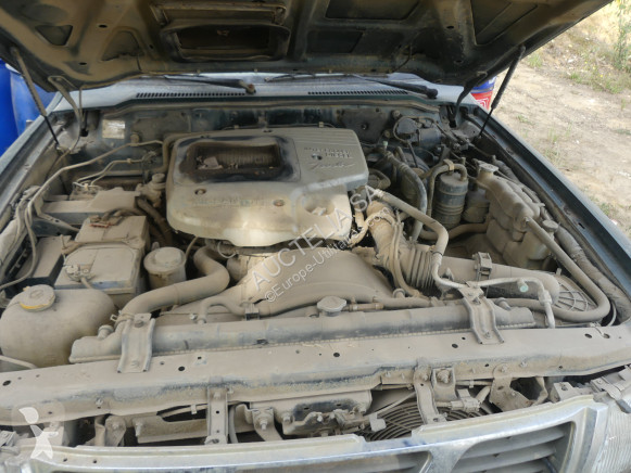 Véhicule utilitaire Nissan