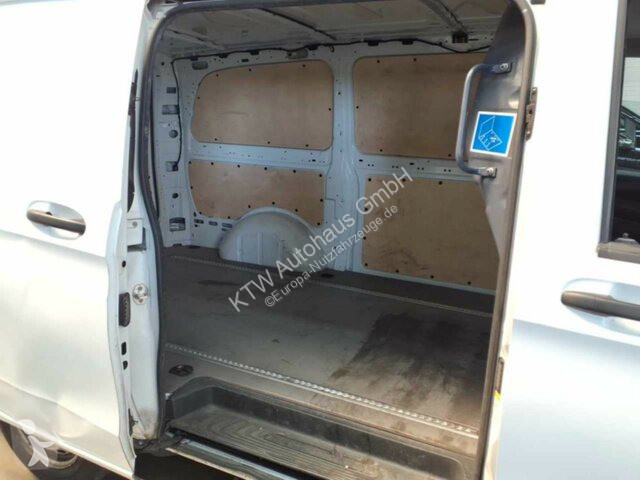 Furgoneta Mercedes Vito KA...