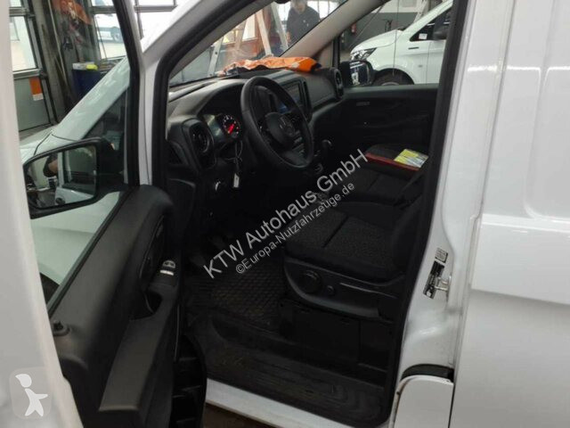 Furgoneta Mercedes Vito KA...