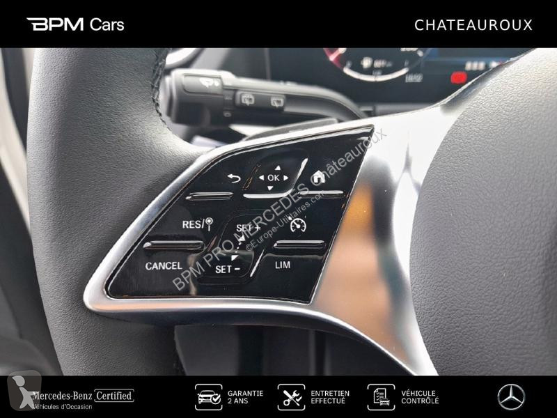 Veículo utilitário Mercedes GLA 180 d 116ch...