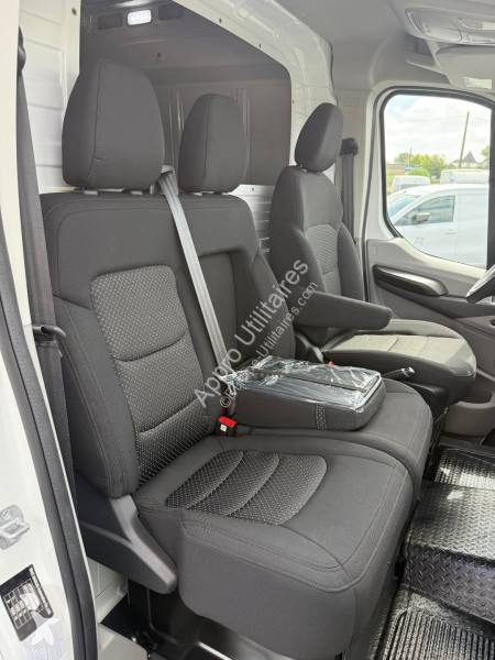Véhicule utilitaire Maxus