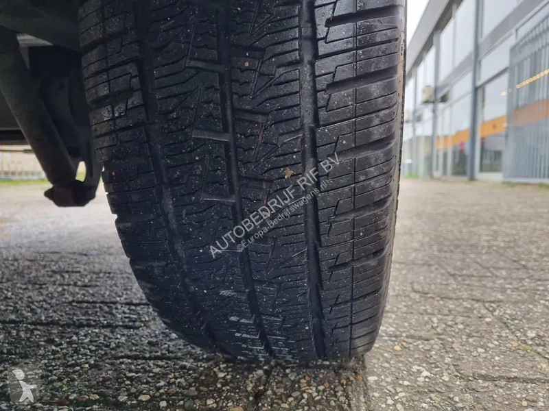 Furgoneta Mercedes 314 CDI L2H2/ AC/ Navi/...