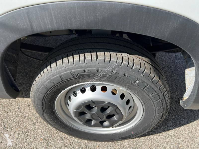 Furgoneta Iveco 35S16