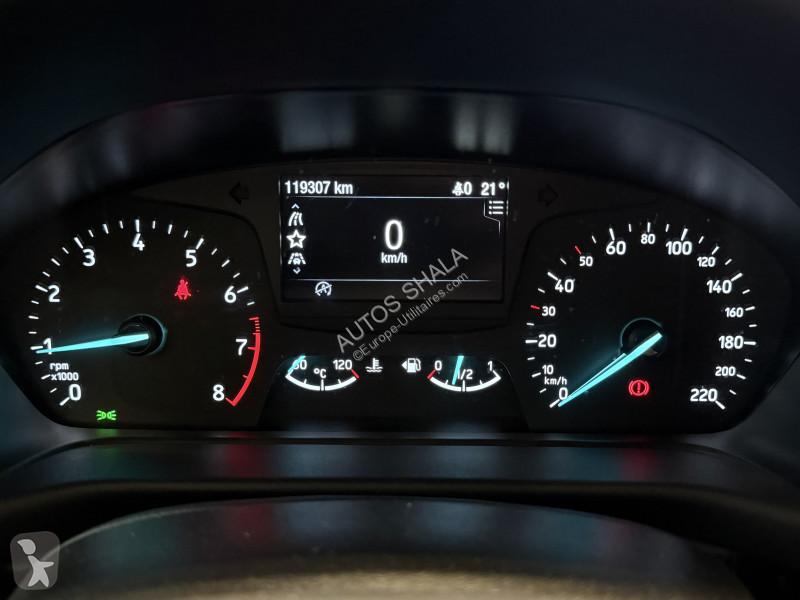 Samochód dostawczy Ford FIESTA / A PARTIR DE...