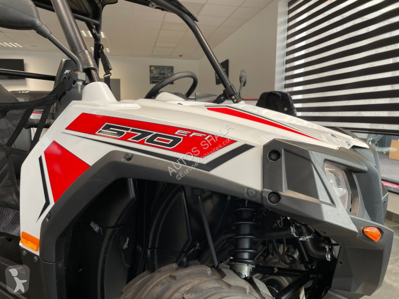 Samochód dostawczy Polaris RZR 570 MTT