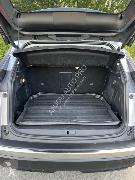 عربة نفعية Peugeot HDI 130CH BVM6 ALLURE
