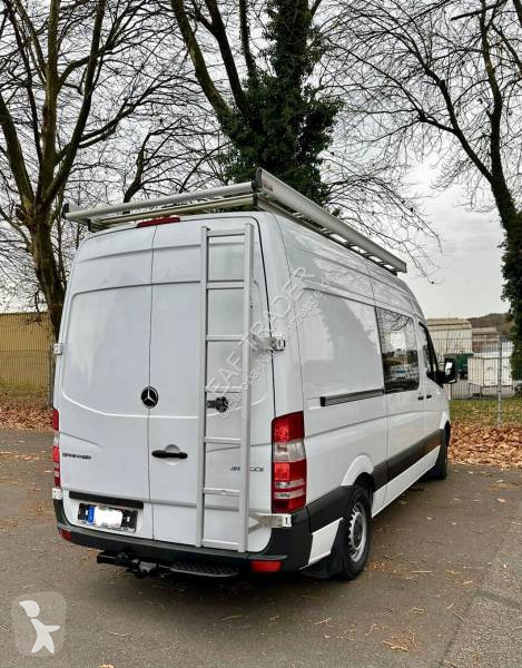 Furgoneta Mercedes