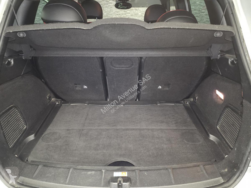 Лекотоварен автомобил Mini
