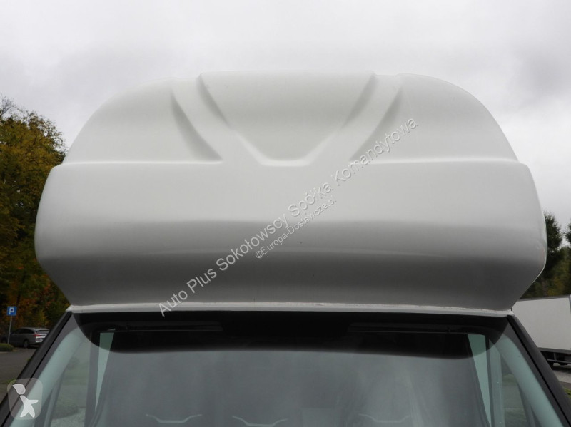 Лекотоварен автомобил Iveco 35S18 DAILY