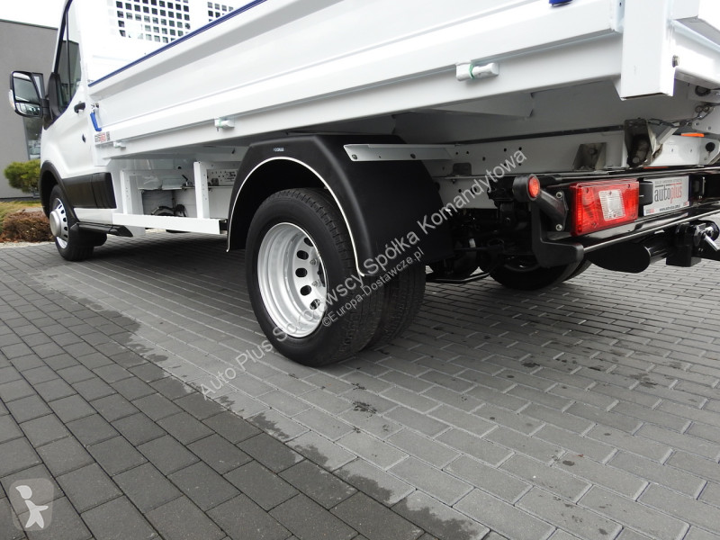 Samochód dostawczy Ford  TRANSIT
