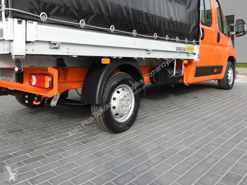 Samochód dostawczy Peugeot  BOXER