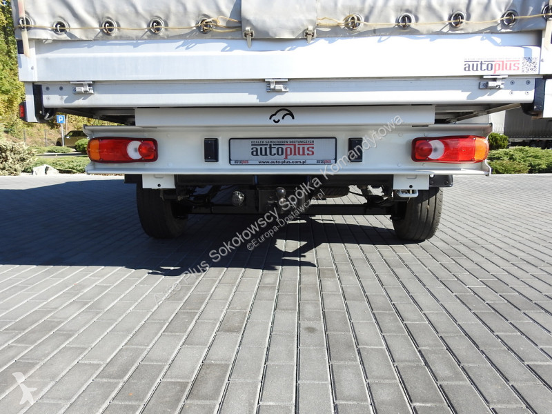 Samochód dostawczy Peugeot  BOXER