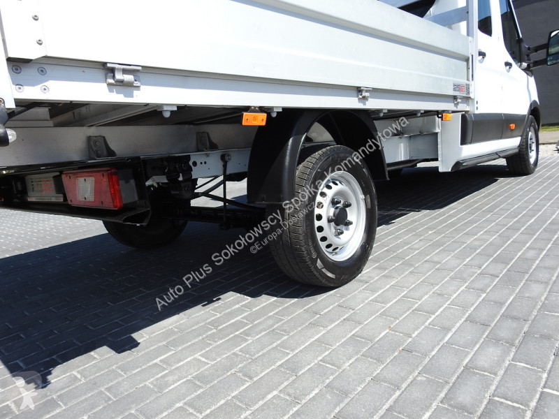 Samochód dostawczy Ford  TRANSIT