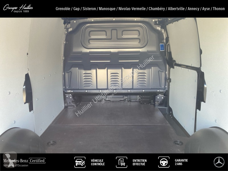 Veículo utilitário Mercedes e 112 Fourgon Long