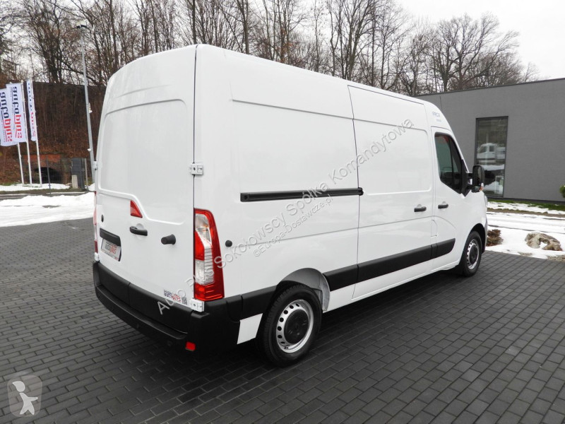 Samochód dostawczy Renault  MASTER