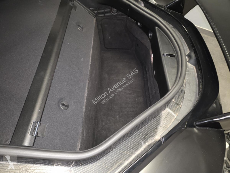 Samochód dostawczy BMW i8 Coupé Pure Impulse...
