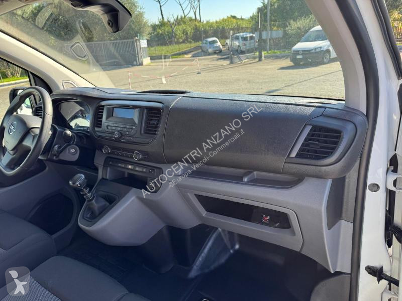 Véhicule utilitaire Opel