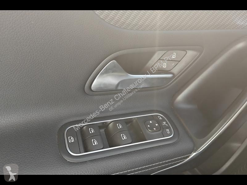 Veicolo commerciale Mercedes 180 d 116ch...