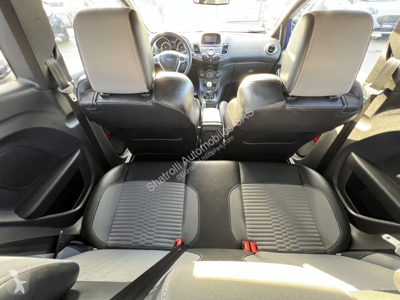 Véhicule utilitaire Ford IV 1.6 EcoBoost 182ch...