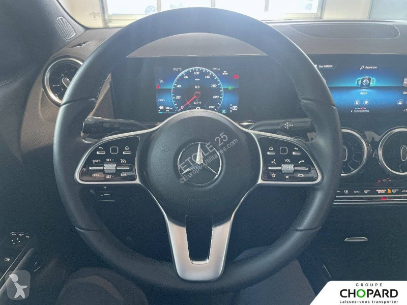 Autoutilitară Mercedes GLA 200 d 8G-DCT