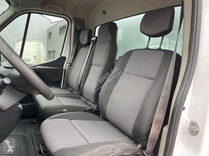 عربة نفعية Renault MASTER 130