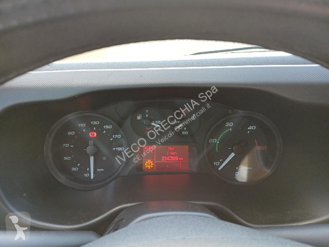Furgoneta Iveco DAILY 35C13