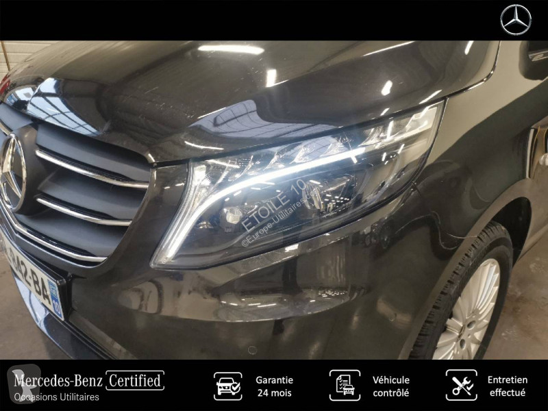 Комерційні автомобілі Mercedes VITO FOURGON 119...