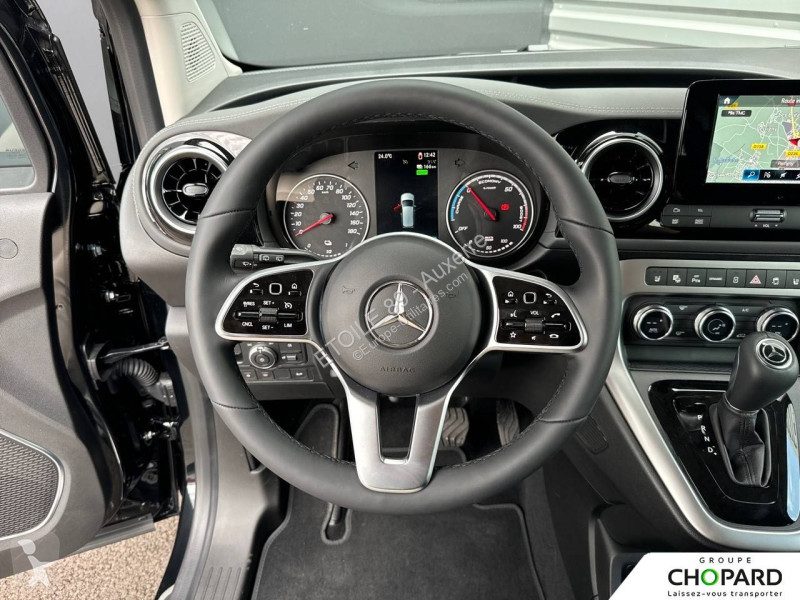 Samochód dostawczy Mercedes EQT 200
