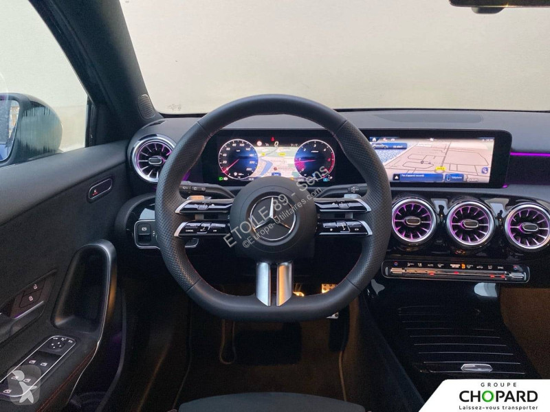 Samochód dostawczy Mercedes Classe A 180 d 8G-DCT