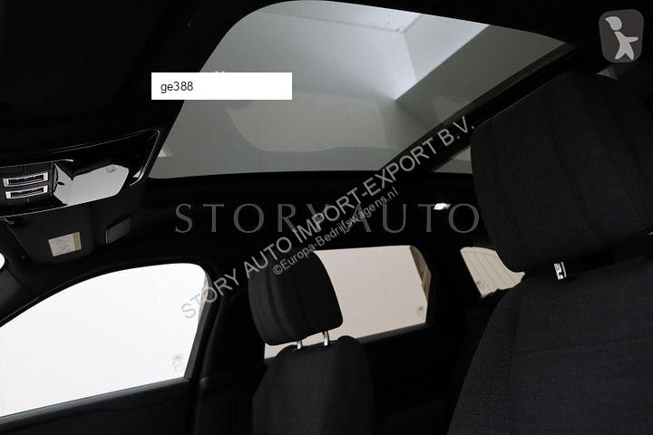 Samochód dostawczy Land Rover Velar