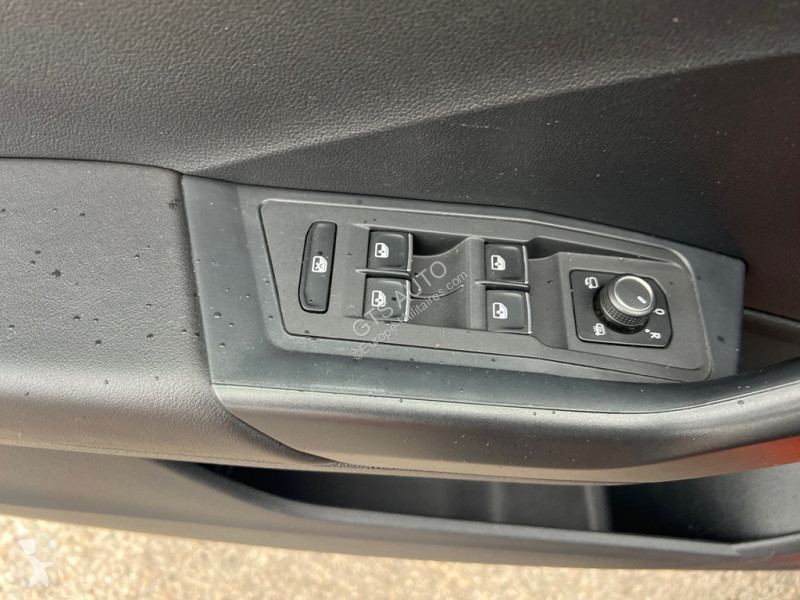 عربة نفعية Volkswagen T-ROC 2.0 TDI 150CH CARAT...