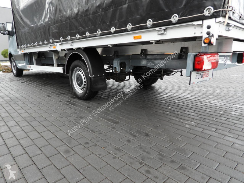 عربة نفعية Mercedes 23ASTER