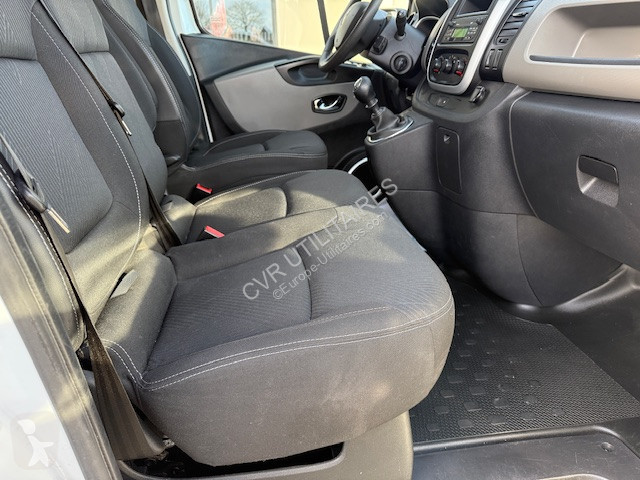 Furgoneta Renault TRAFIC III FG L1H1 1200 1.6...