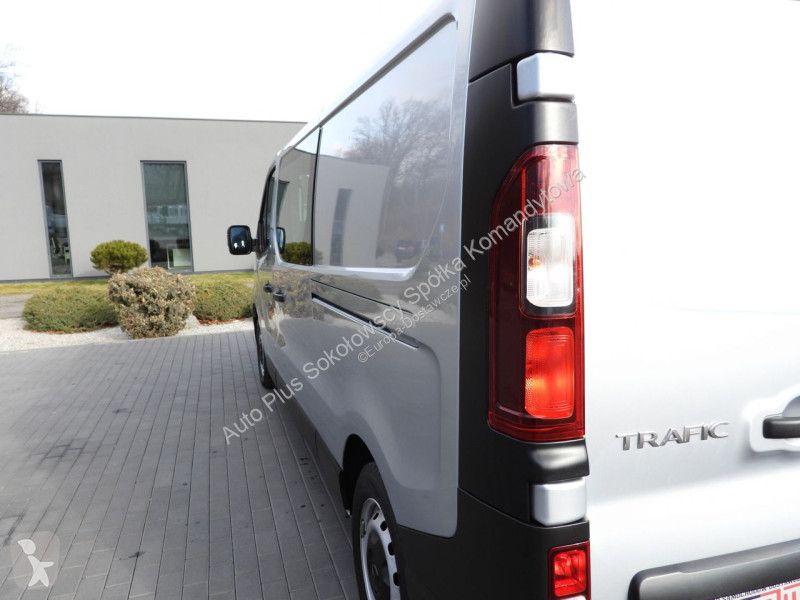 Лекотоварен автомобил Renault  TRAFIC