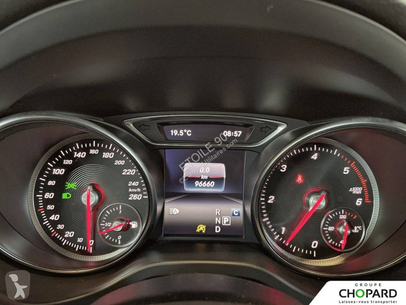 Veicolo commerciale Mercedes GLA 200 d 7-G DCT