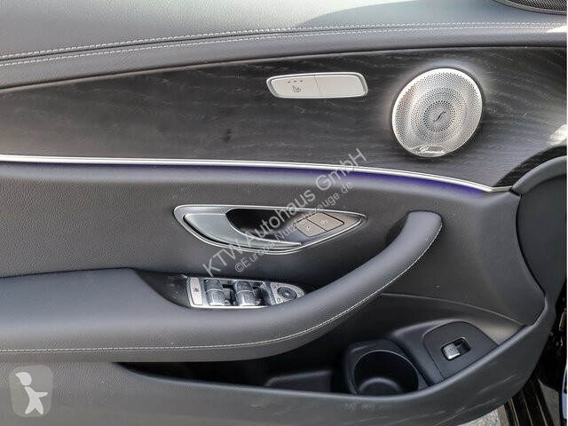 Samochód dostawczy Mercedes E 220 d T...